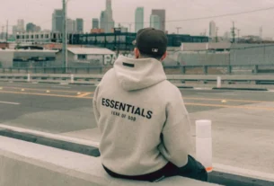 Essentials hoodie